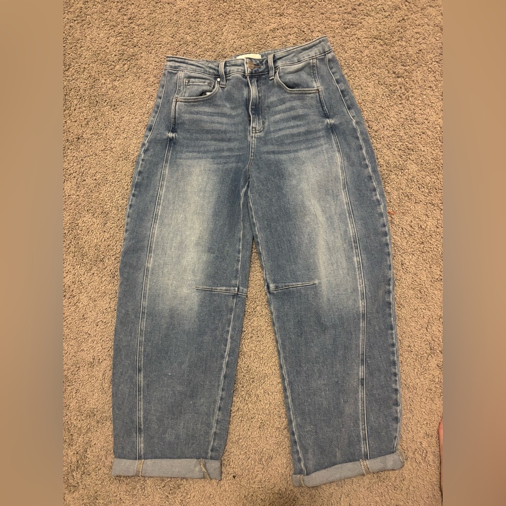 Risen barrel jeans
